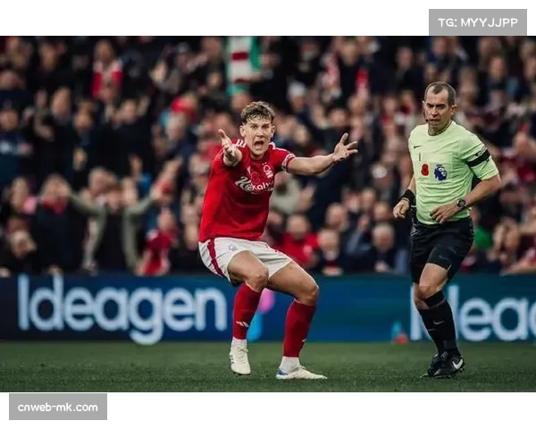 即时战报:诺丁汉森林开场3分钟丢球,客场0-1暂时落后于西汉姆联 即时战报:诺丁汉森林开场3分钟丢球,客场0-1暂时落后于西汉姆联